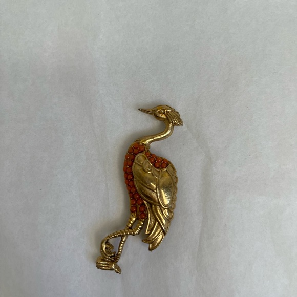 Hobe Heron Coral Brooch - Picture 4 of 6